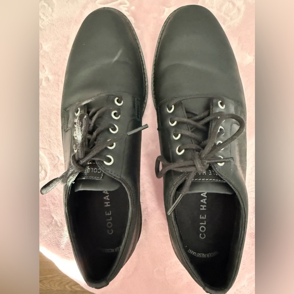 COLE HANN BLACK LEATHER OXFORDS SIZE: 9.5 - Picture 8 of 9